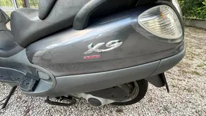 Piaggio X9 200 Evolution 