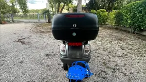 Piaggio X9 200 Evolution  (8)