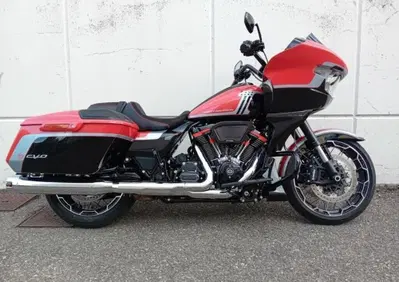 Harley-Davidson CVO Road Glide (2024) - Annuncio 10106715