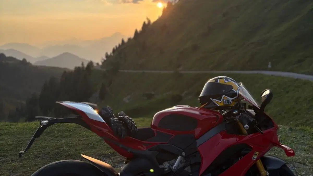 Ducati Panigale V4 S (2025 - 26)  (2)