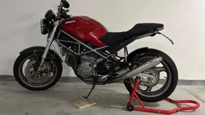 Ducati Monster 900 Special I.E. (1999 - 02)  (8)