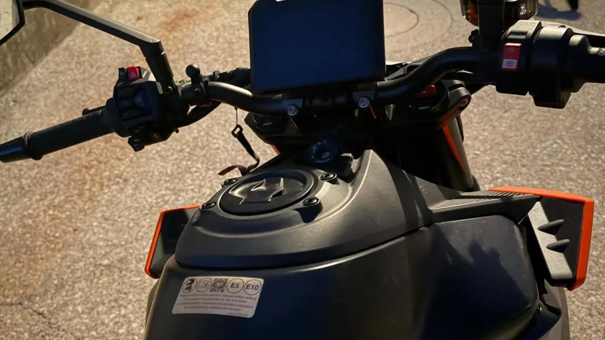 KTM 990 Duke (2024 - 26)  (3)