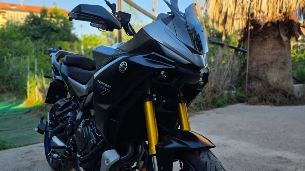 Yamaha Tracer 7 GT (2025 - 26)  (2)