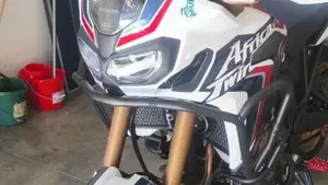 Honda Africa Twin CRF 1000L (2018 - 19)  (2)