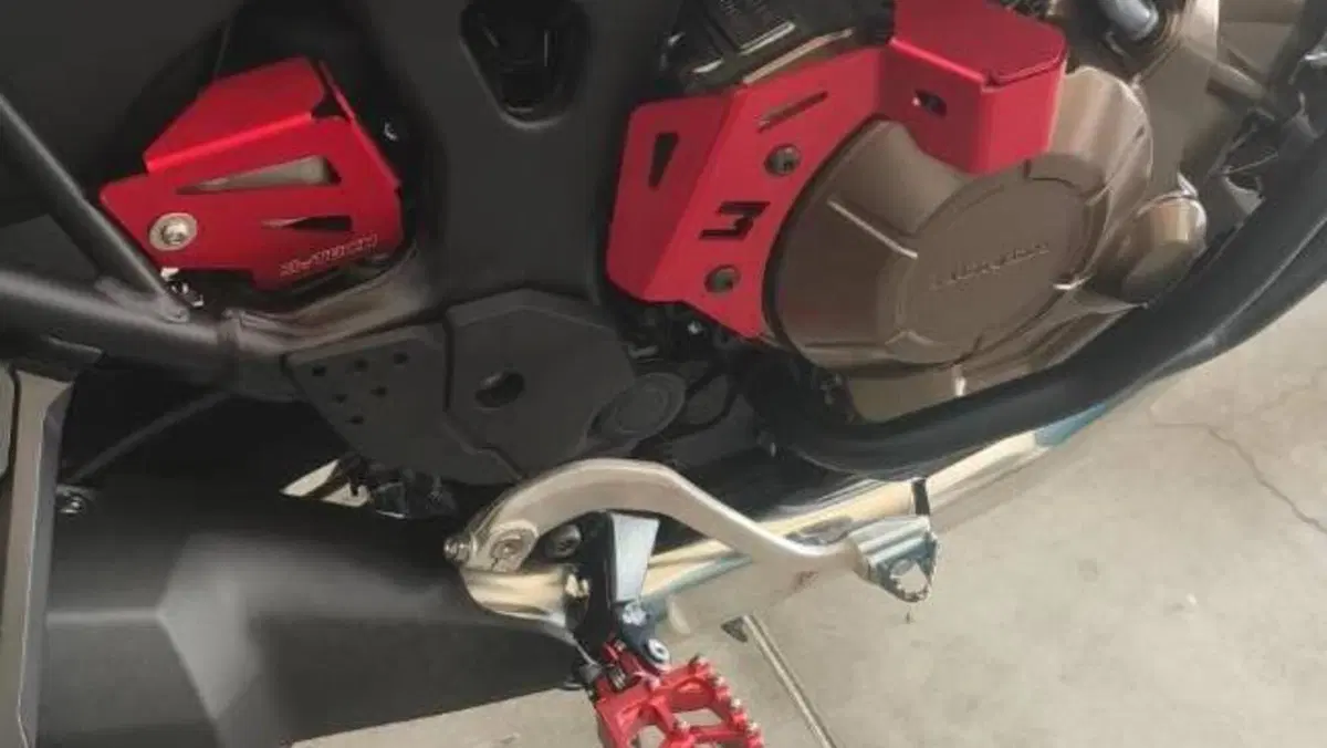 Honda Africa Twin CRF 1000L (2018 - 19)  (10)