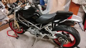 Ducati Monster S4R (2003 - 05)  (3)