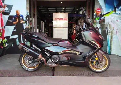 Yamaha T-Max 560 Tech Max (2022 - 24) - Annuncio 10106903