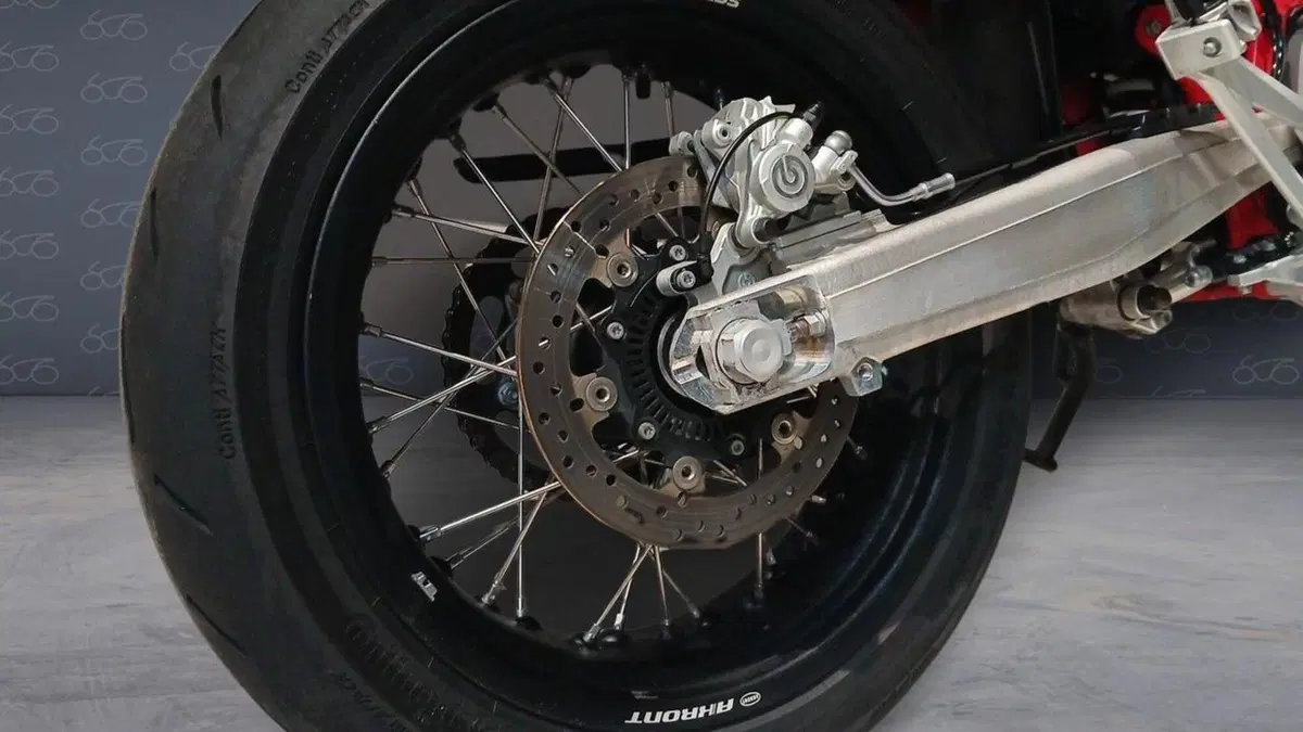 GASGAS SM 700 (2022 - 26)  (5)