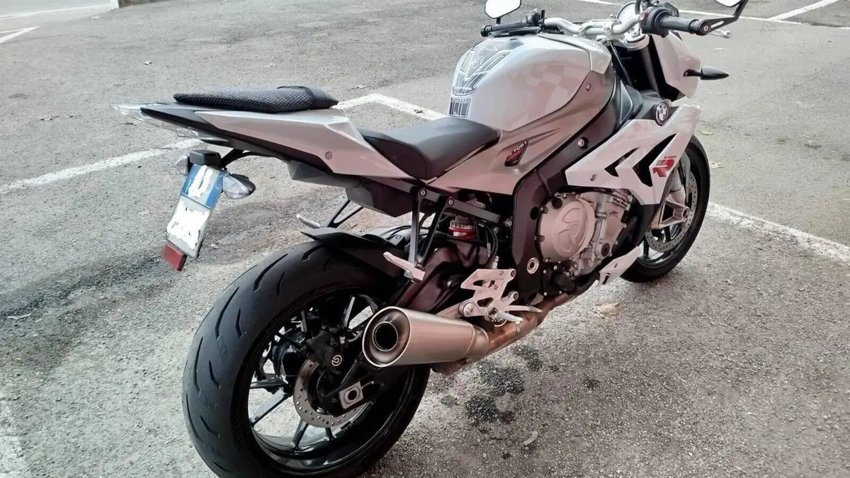 Bmw S 1000 R (2014 - 16)  (4)