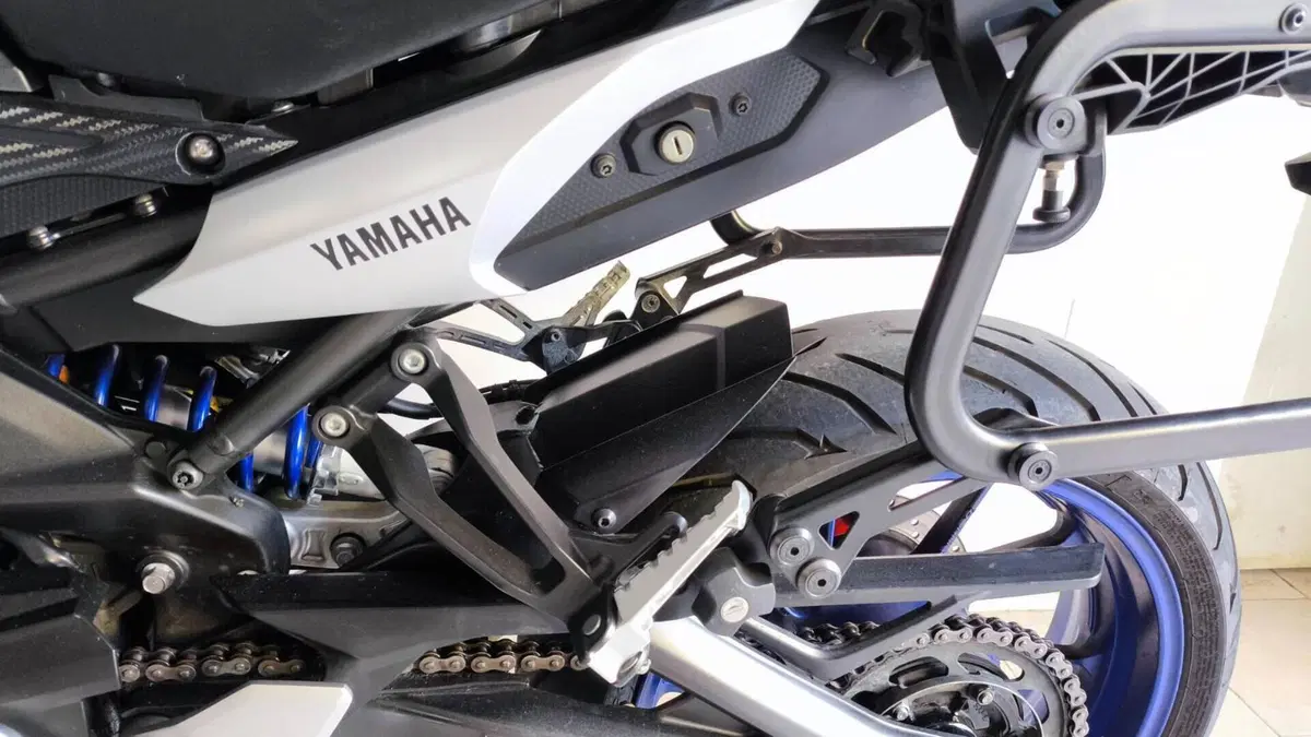 Yamaha Tracer 900 ABS (2015 - 16)  (4)