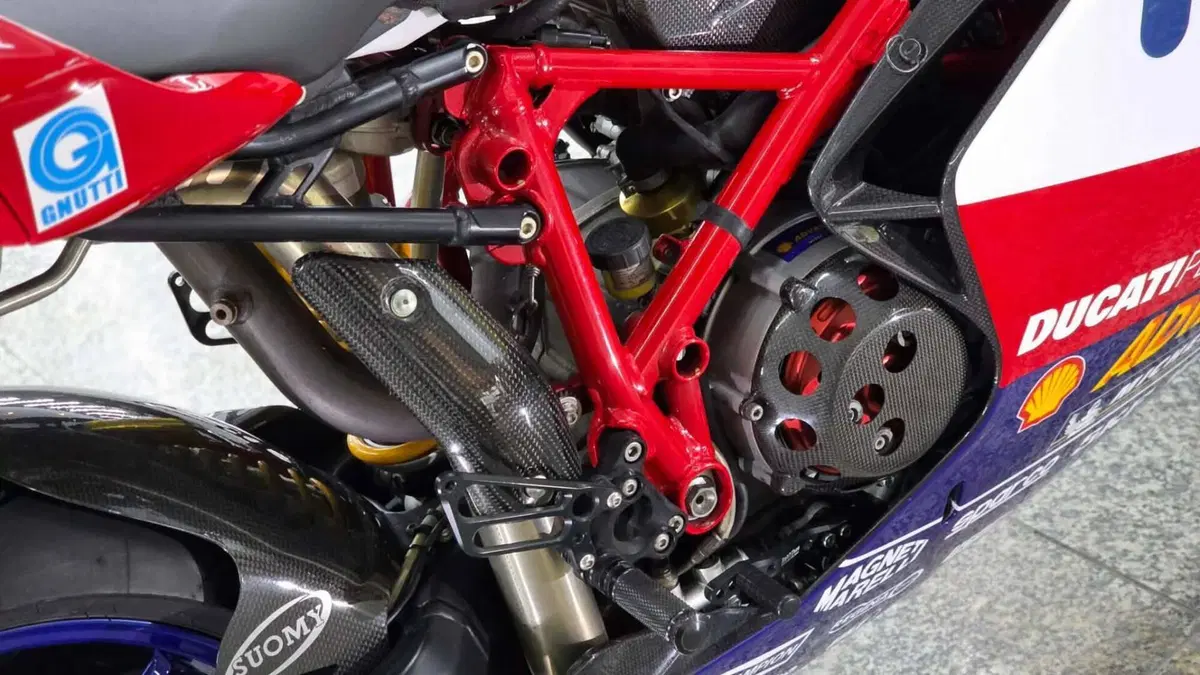 Ducati 999 R (2002 - 04)  (8)