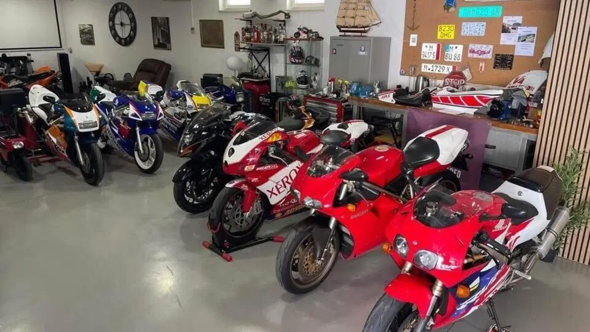 Ducati 999 R (2005 - 06)  (5)