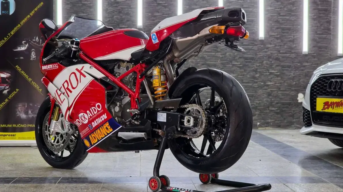 Ducati 999 R (2005 - 06)  (3)