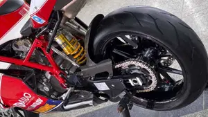 Ducati 999 R (2005 - 06)  (7)