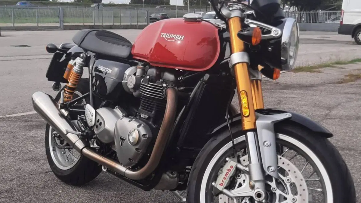Triumph Thruxton 1200 R (2016)  (3)
