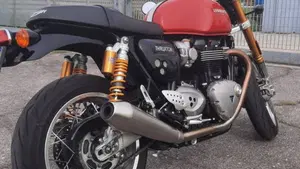 Triumph Thruxton 1200 R (2016)  (4)