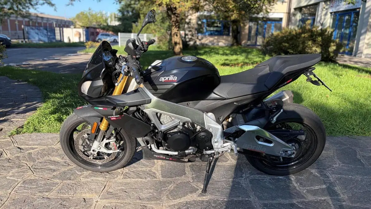 Aprilia Tuono V4 RR (2019 - 20) 