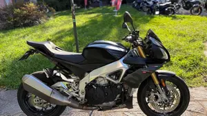 Aprilia Tuono V4 RR (2019 - 20)  (5)