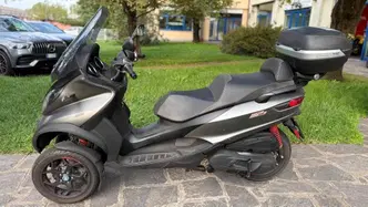 Piaggio Mp3 300 Hpe (2019 - 20) usata