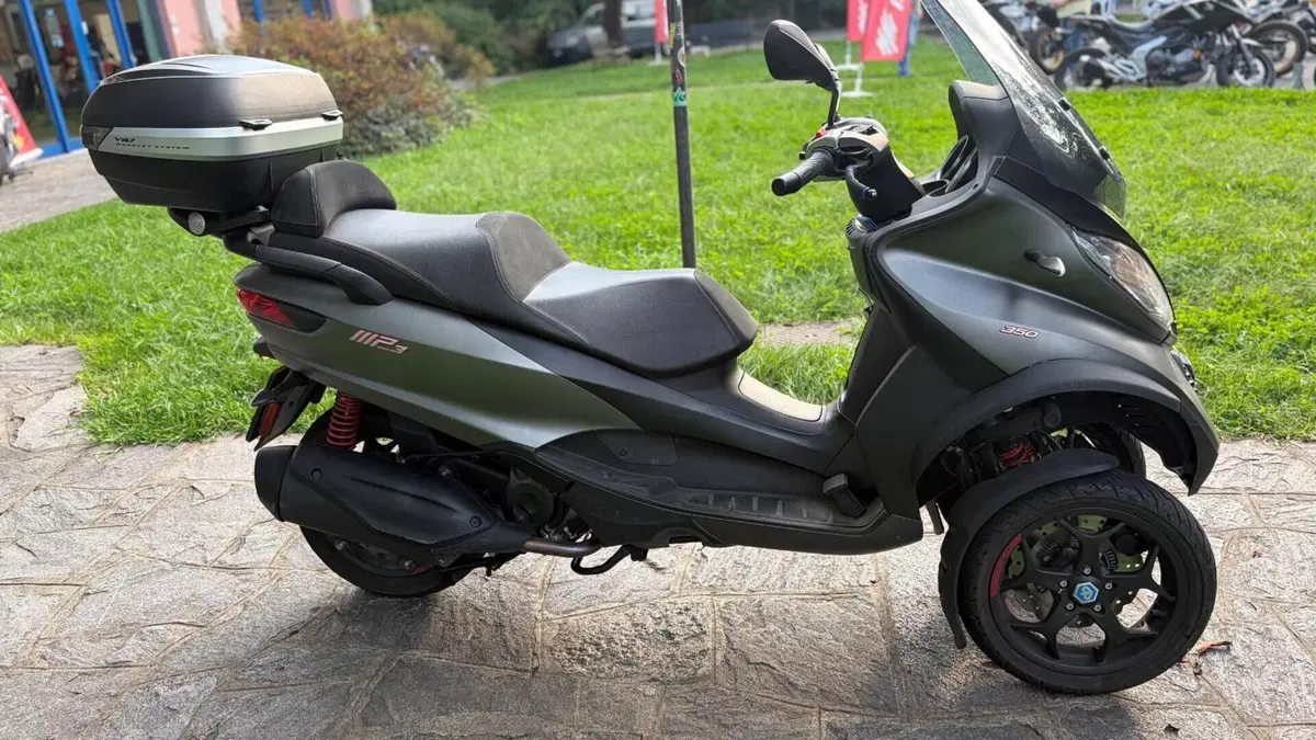 Piaggio Mp3 300 Hpe (2019 - 20)  (5)