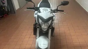 Honda Hornet 600 (2011 - 13)  (3)