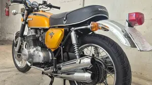 Honda   (8)