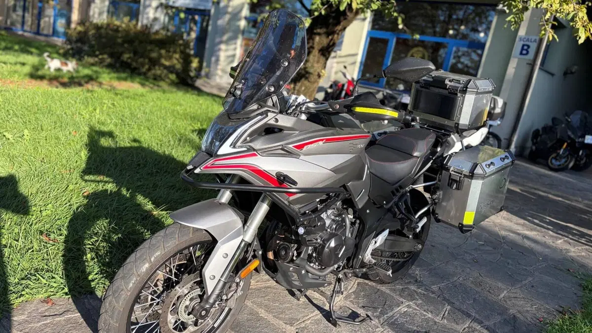 Voge Valico 500DSX (2021 - 24)  (2)