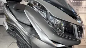 Piaggio X10 500 Executive (2011 - 17)  (4)