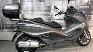 Piaggio X10 500 Executive (2011 - 17)  (5)