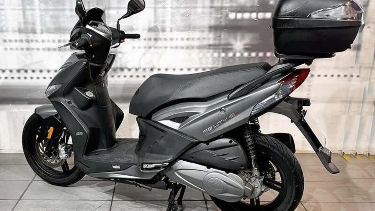 Kymco Agility 125i R16 + (2016 - 17)  (2)
