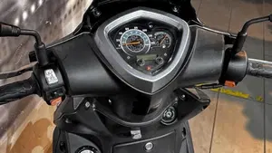 Kymco Agility 125i R16 + (2016 - 17)  (3)