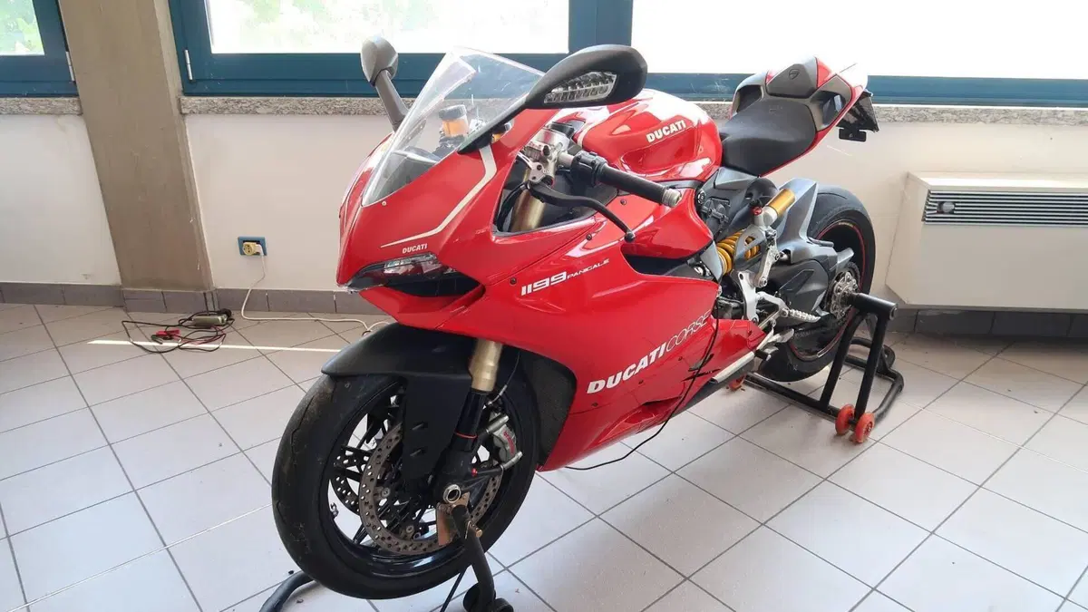 Ducati 1199 Panigale ABS (2013 - 14)  (2)