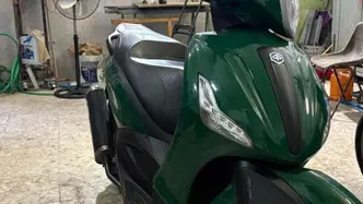 Piaggio Beverly 300 S i.e. ABS-ASR (2016 - 20)
