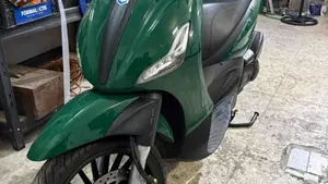 Piaggio Beverly 300 S i.e. ABS-ASR (2016 - 20)  (5)