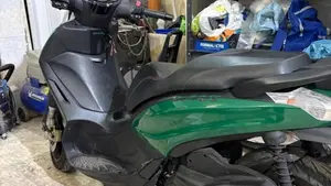 Piaggio Beverly 300 S i.e. ABS-ASR (2016 - 20)  (6)