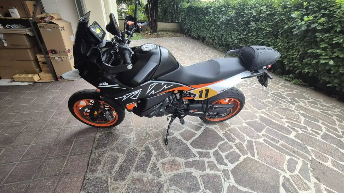 KTM 890 SMT (2023 - 25) 