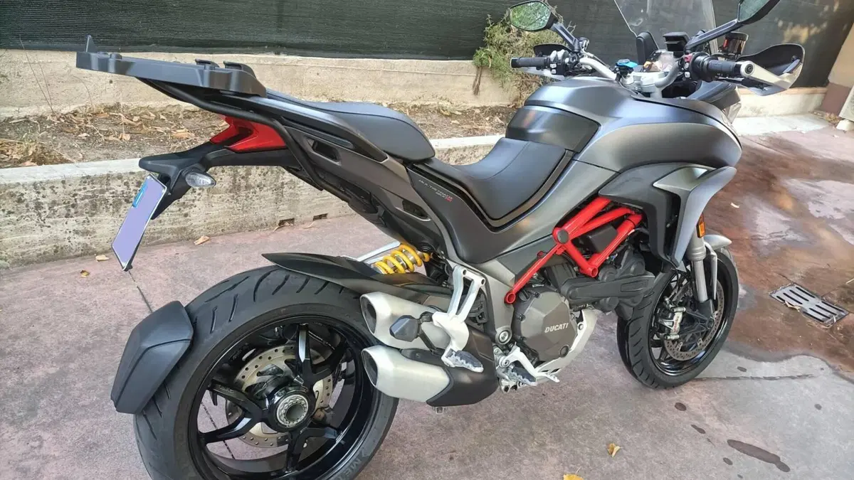 Ducati Multistrada 1200 S Touring D-air (2017)  (2)