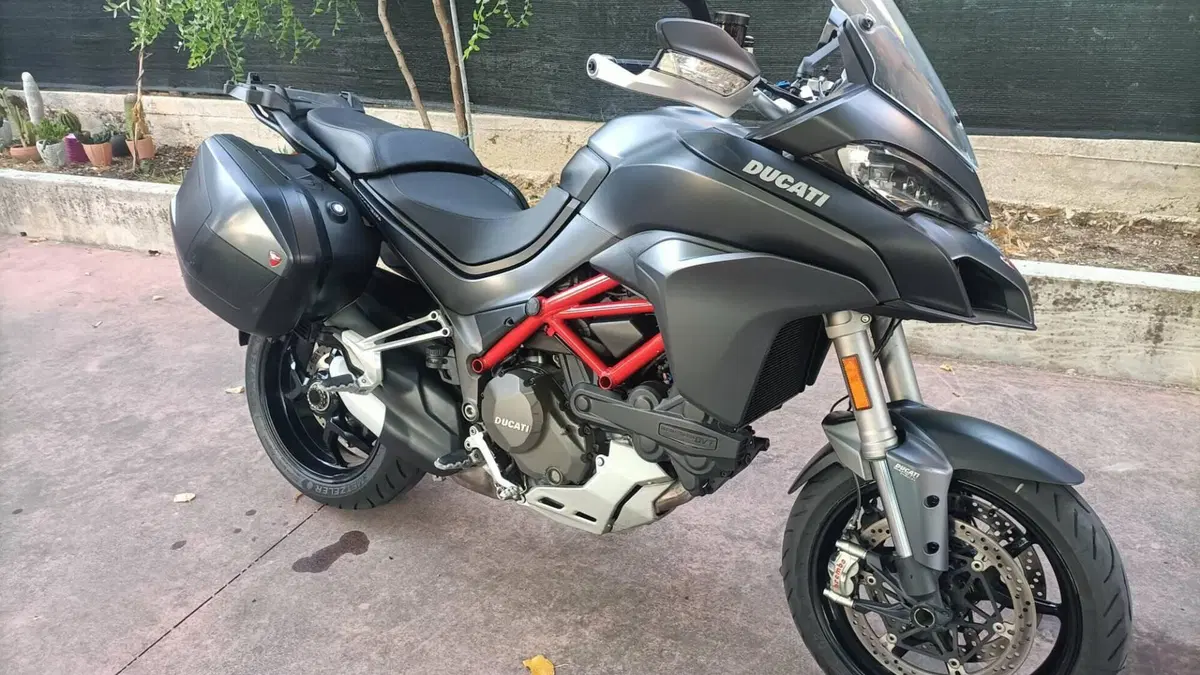 Ducati Multistrada 1200 S Touring D-air (2017)  (10)