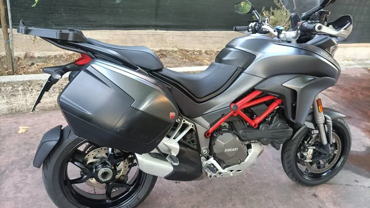 Ducati Multistrada 1200 S Touring D-air (2017)  (11)