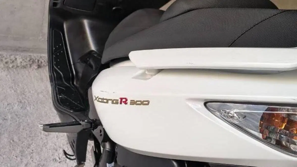 Kymco Xciting 300i R (2007 - 14)  (11)