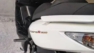 Kymco Xciting 300i R (2007 - 14)  (11)