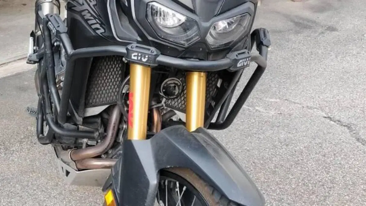 Honda Africa Twin CRF 1000L DCT ABS (2016 - 17) 