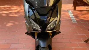 Honda Forza 750 DCT Urban (2021 - 24)  (3)