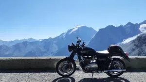 Triumph Bonneville T120 (2016 - 20)  (5)