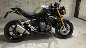 Triumph Speed Triple 1200 RS (2025 - 26)  (2)