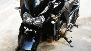 Kawasaki Z 750 (2003 - 06)  (3)