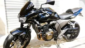 Kawasaki Z 750 (2003 - 06)  (4)