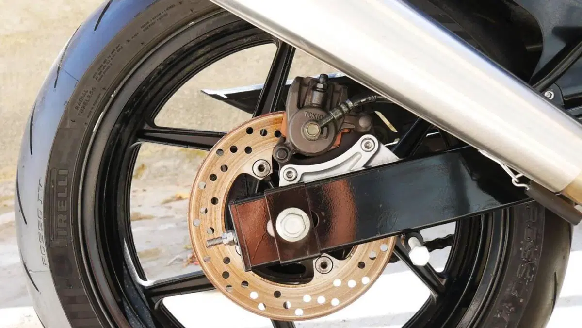 Kawasaki Z 750 (2003 - 06)  (8)