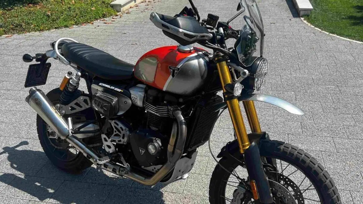 Triumph Scrambler 1200 XC Gold Line Edition (2021 - 23)  (3)