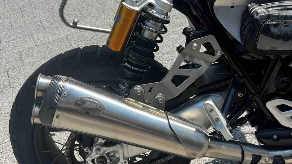 Triumph Scrambler 1200 XC Gold Line Edition (2021 - 23)  (5)
